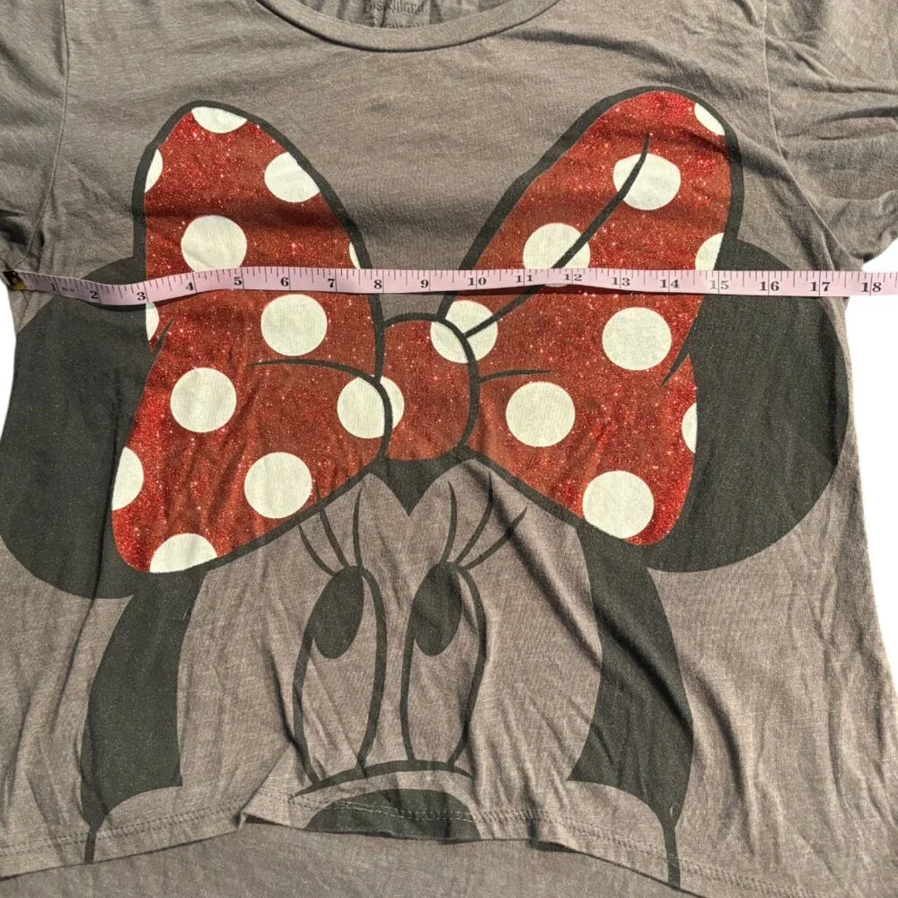 Disney Parks women's Minnie Mouse hi-low gray t-shirt w red sparkly bow sz M - Picture 5 of 7